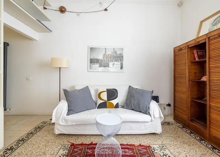 Hospitalityrome Comfortable With Terrace * Roma
